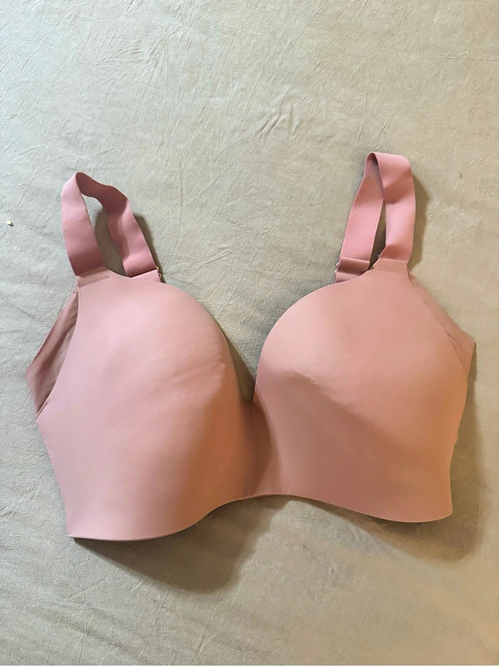 Le Mystère 36DDD F Full Coverage Bra in Pink Wire Free Like New